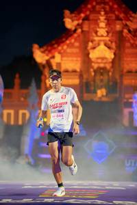 BIB: 044
                            <button type="button" onclick="openModal(22468204)" class="btn btn-primary btn-sm float-right btn-popup" data-toggle="modal" data-target=".modal-high-quality">
                        <i class="fas fa-shopping-cart"></i> Add to Cart
                    </button>
                                            <button type="button" onclick="isThisMe(22468204, true)" class="btn btn-success btn-sm float-right btn-popup btn-isme hidden" data-toggle="tooltip" data-placement="bottom" title="นี่คือรูปของคุณใช่ไหม คลิกที่นี่เพื่อเอาเข้าอัลบั้ม">
                        <i class="fas fa-plus"></i> Add to album
                    </button>
                    <button type="button" onclick="isThisMe(22468204, false)" class="btn btn-warning btn-sm float-right btn-popup btn-isnotme hidden">
                        <i class="fas fa-ban"></i> Remove from album
                    </button>